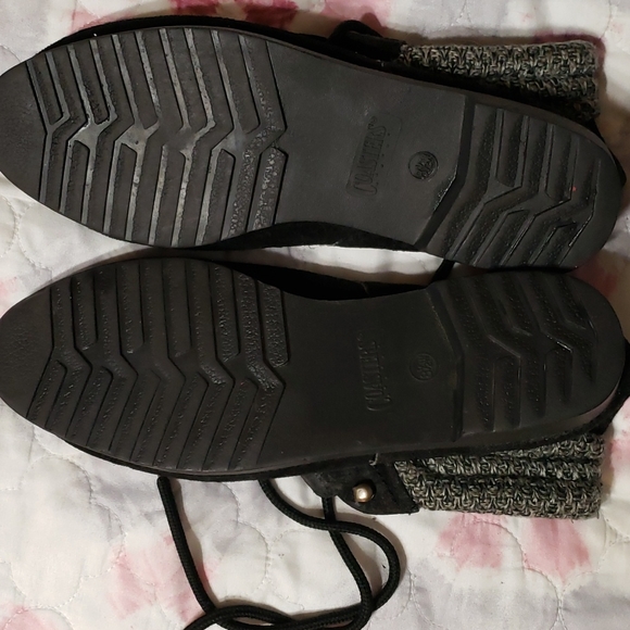 Lace-Up Ankle Boots - Picture 7 of 7